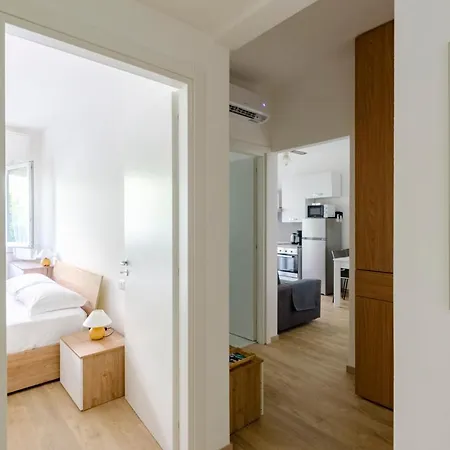 Joivy Banfi Appartement